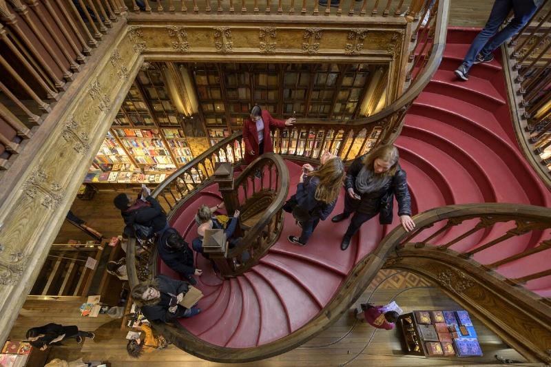Lello Bookstore in Porto Celebrates its 113th Anniversary Lello Bookstore in Porto Celebrates its 113th Anniversary
