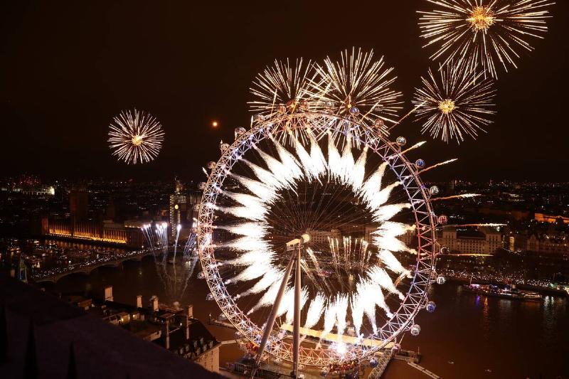 London Fireworks See In The New Year London Fireworks See In The New Year
