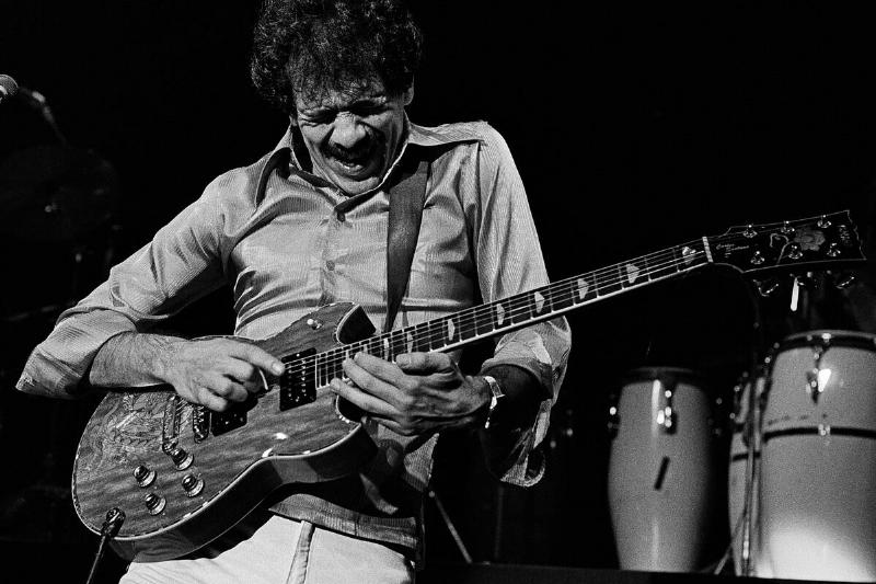 Santana Opens The Capri Theater in Atlanta