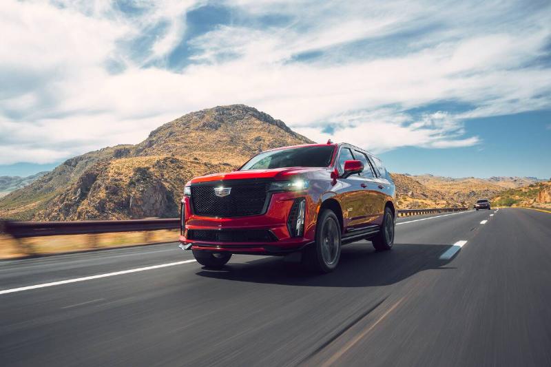 2023-cadillac-escalade-v-100