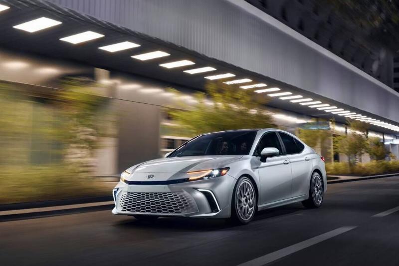 2024 toyota camry s 2024 toyota camry s