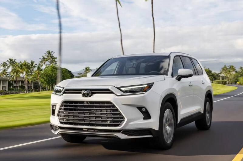2024-toyota-grand-highlander117-646e0d7b970aa 2024-toyota-grand-highlander117-646e0d7b970aa