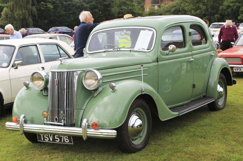 Ford V8 Pilot car at classic vintage vehicle rally at summer fete car event, Alderton, Suffolk, England, UK Ford V8 Pilot car at classic vintage vehicle rally at summer fete car event, Alderton, Suffolk, England, UK