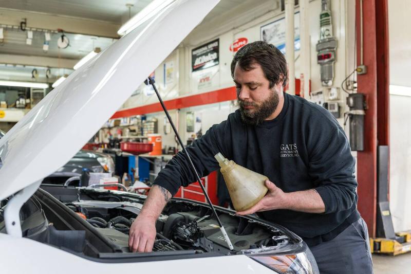 Supply Chain Disruptions Slow Car Repairs As Garages Struggle To Get Parts Supply Chain Disruptions Slow Car Repairs As Garages Struggle To Get Parts