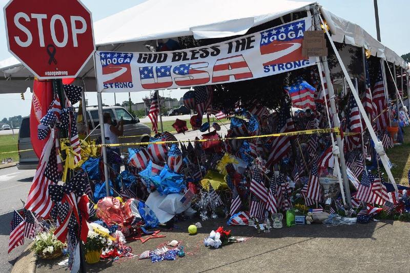 Memorial Honors Servicemen Killed In Chattanooga Shooting
