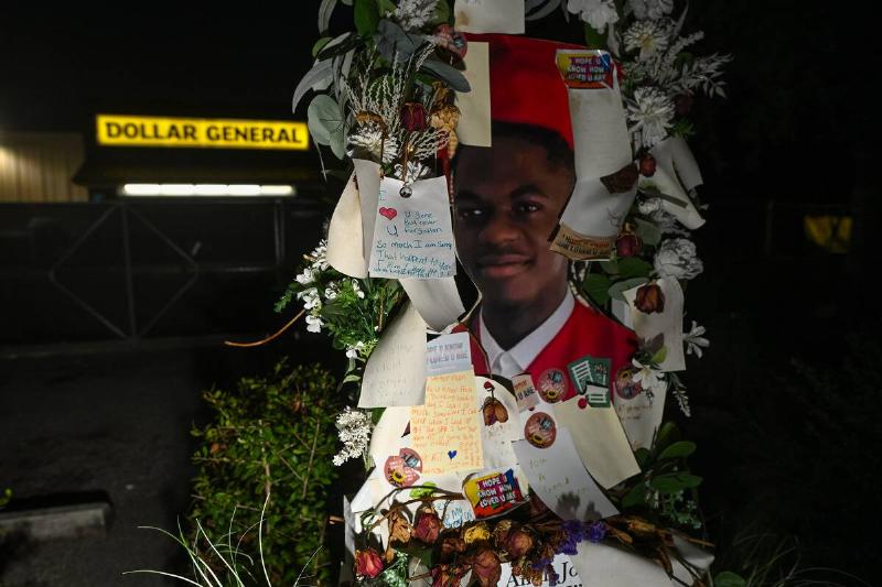 Residents Continue To Heal From The Dollar General Shooting In Jacksonville, Florida Residents Continue To Heal From The Dollar General Shooting In Jacksonville, Florida