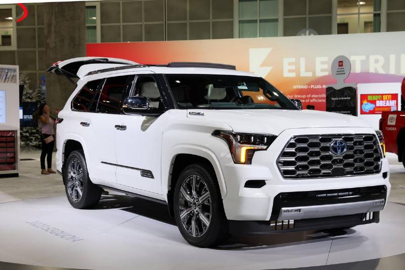 Cars Are Put On Display At The 2022 Los Angeles Auto Show Cars Are Put On Display At The 2022 Los Angeles Auto Show