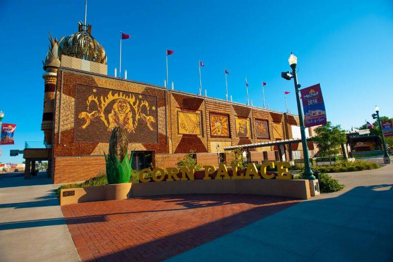 North America, USA, South Dakota, Pierre, Corn Palace, Theme, Under the Big TOP North America, USA, South Dakota, Pierre, Corn Palace, Theme, Under the Big TOP