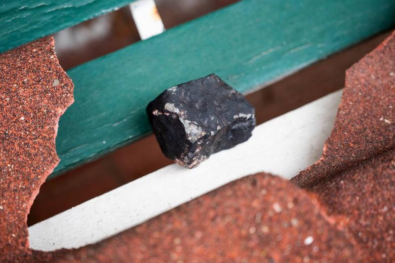 Small meteorite hits house in Schleswig-Holstein
