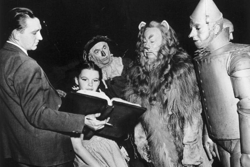 the-wizard-of-oz_HhdlHC the-wizard-of-oz_HhdlHC