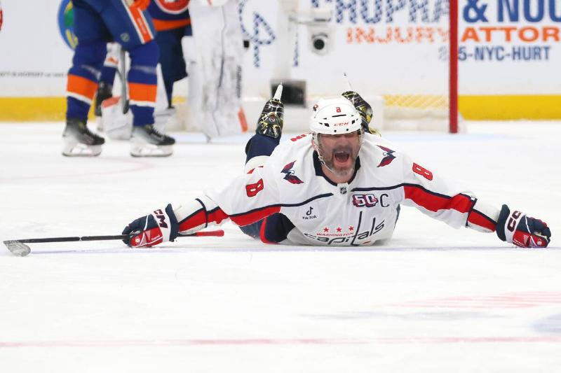 Washington Capitals v New York Islanders