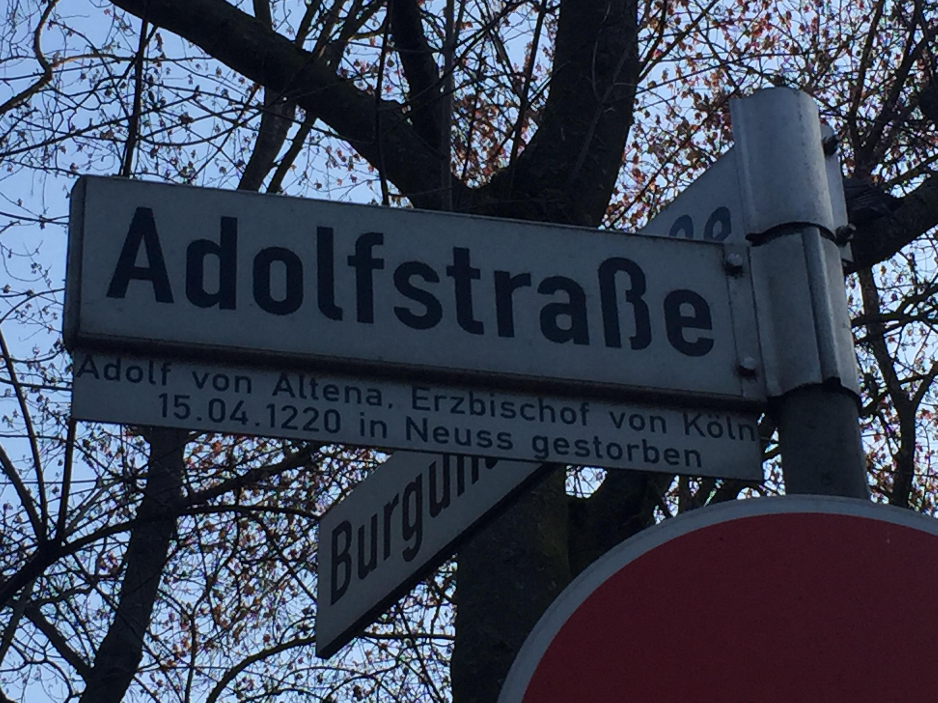 Street sign in Germany clarifies who it was named after