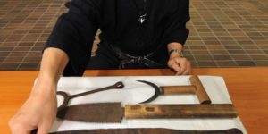 Jinichi Kawakami, Japan’s last ninja, showing his tools of the trade.