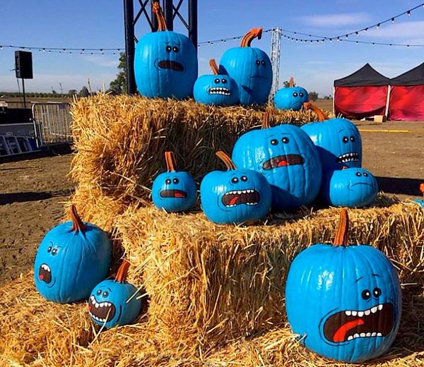 Mr. Meeseeks Pumpkins