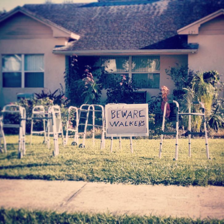 Walking Dead-inspired Halloween decorations.