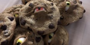 Spooky+eyeball+cookies+are+2nummy4us