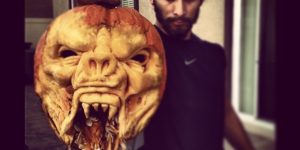 How to win a pumpkin carving contest.