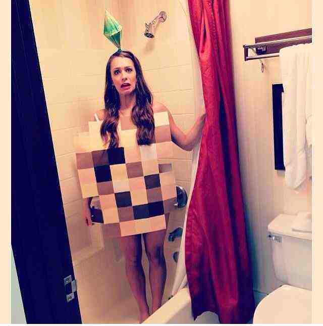 Best costume I've seen yet!!