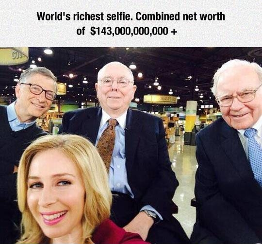 World's richest selfie