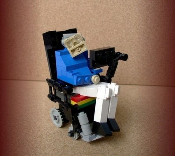 Lego Stephen Hawking.