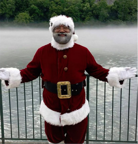 The Mall of America's first black Santa