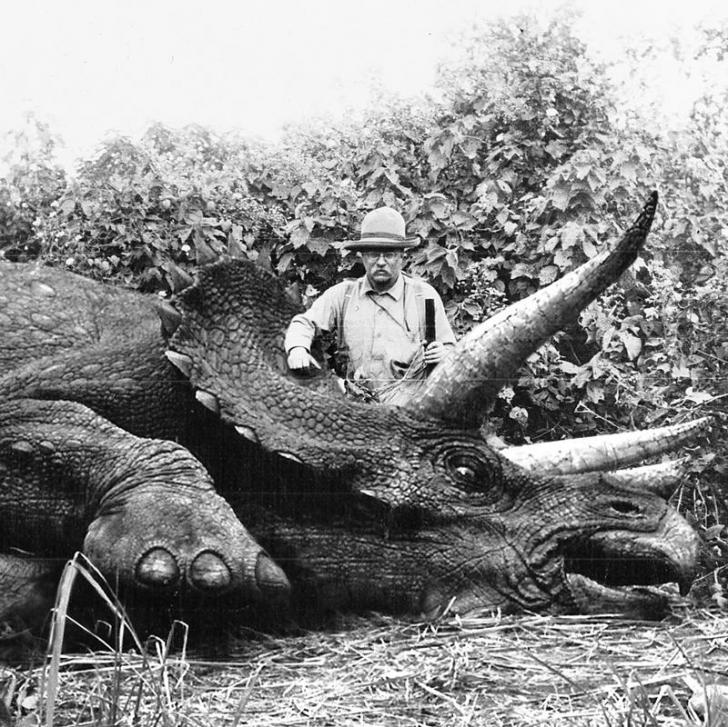 Teddy Roosevelt with a now-extinct Eurasian Giant Rhino