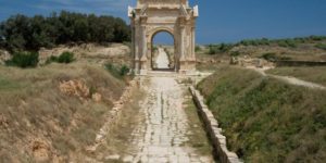 2,000 year old Roman road in Libya