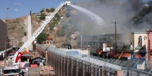 US firefighters helping out in Mexico