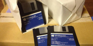 Windows 8.1 Disk 1 of 3711.