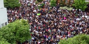 Fayetteville, Arkansas. 4,000 head. No tear gas. No rubber bullets. No arrests