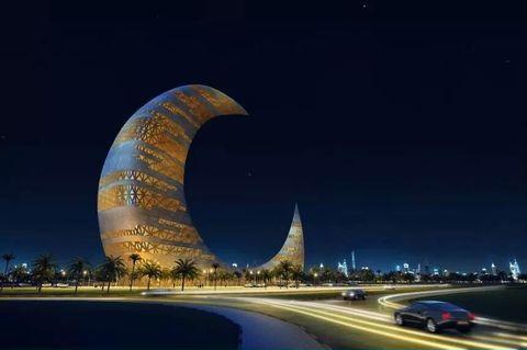 Crescent moon tower, Dubai