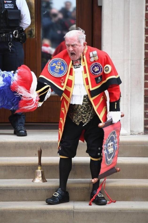 The town crier delivering the news about the Royal birth