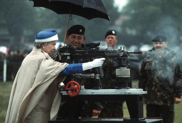 Elizabeth II, Protector of britain