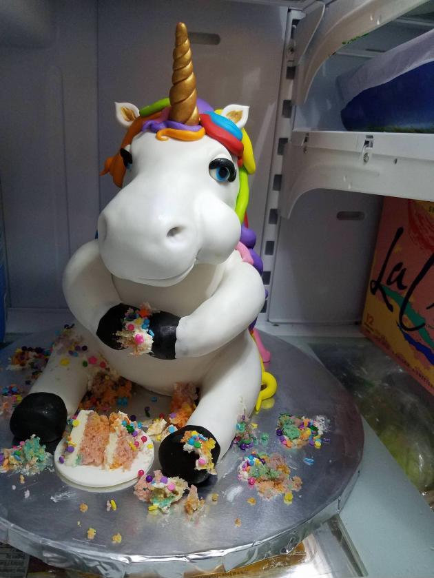 A sculpted unicorn cake