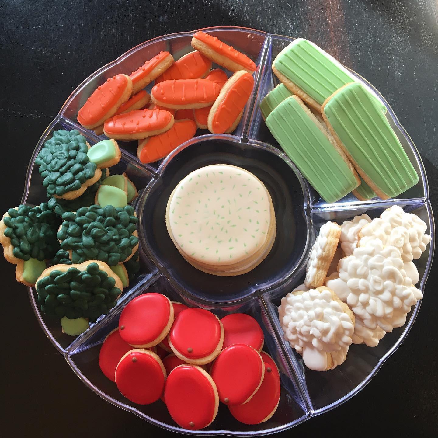 This veggie tray will ruin your New Years resolutions.