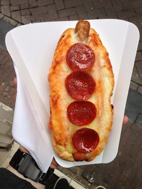 Pizza dog!