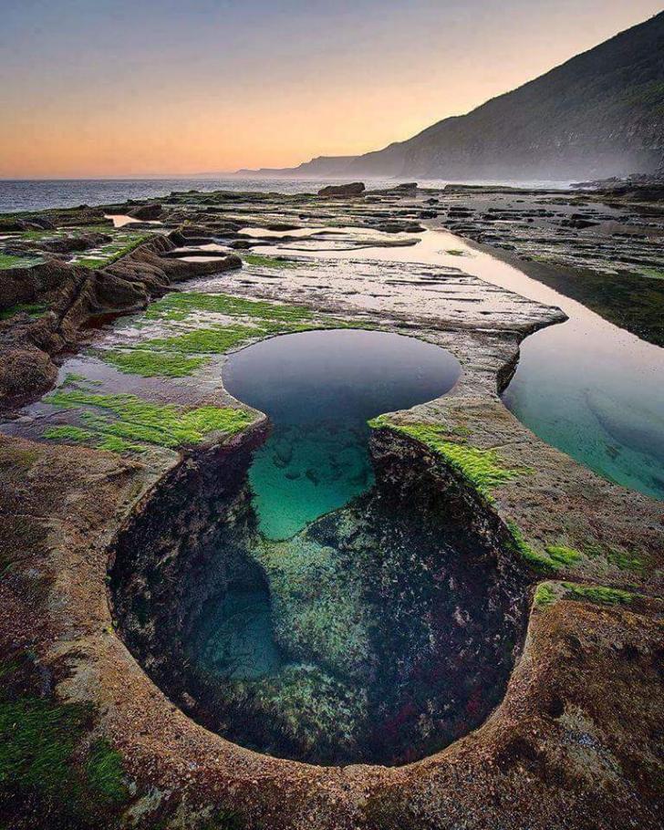 Unique pool formation in Royal National Park, New South Wales, Australia.