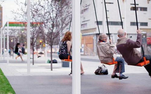 Canadians have the best bus stops