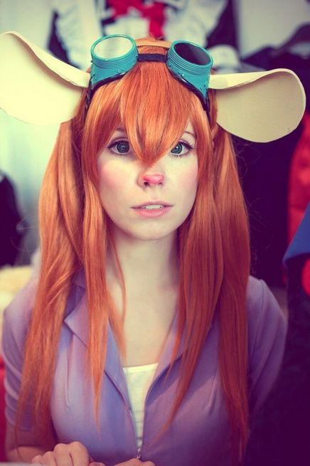 This cosplay of Gadget Hackwrench from Rescue Rangers