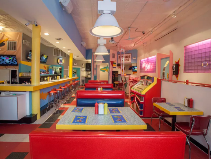 New "Saved by the Bell" themed diner opened in Chicago today