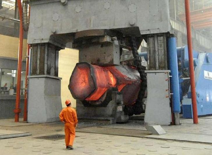 18,500 Ton Hydraulic press