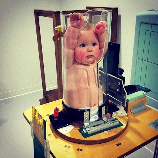 How babies get chest X-ray's.