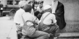 Kids listening to a civil war vet.