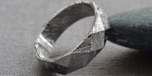 Ring made from a Meteorite