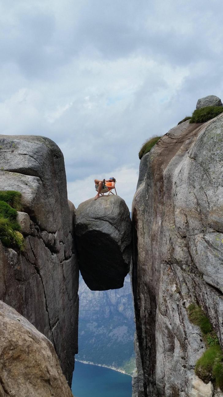 Climbed up to Kjeragbolten, Norway. Found this relaxed guy.