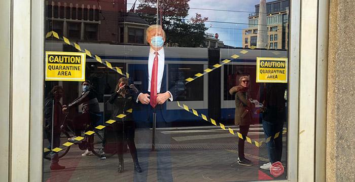 Madame Tussauds Amsterdam put the Trump in quarantine.