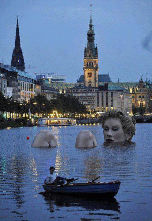 Statue of a Lady taking Bath in lake, Hamburg, Germany