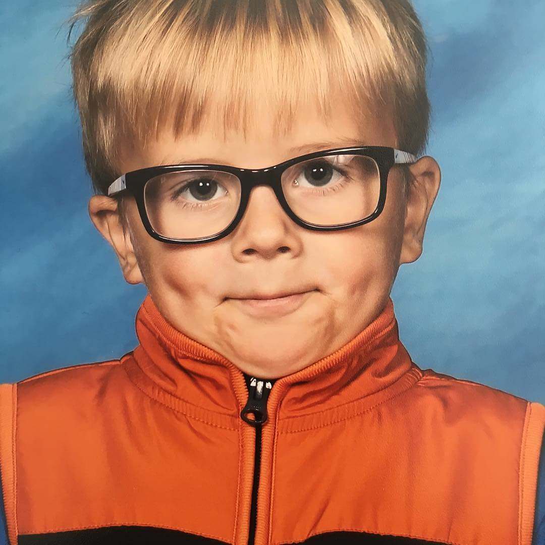 My aunt just received her son's kindergarten picture.