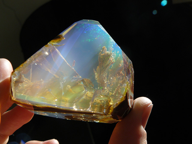 The ocean is inside of this opal.
