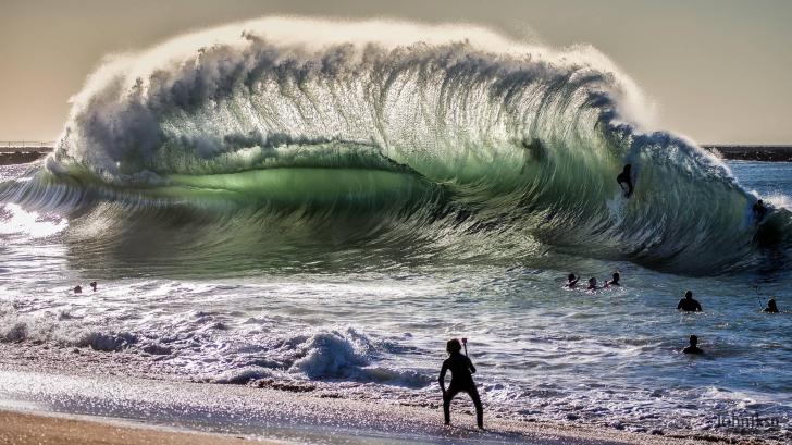 A giant backwash wave